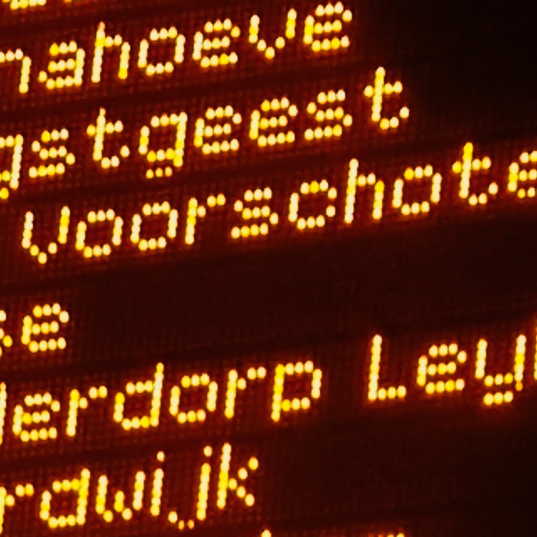 leiden station bus netherlands pays bas
